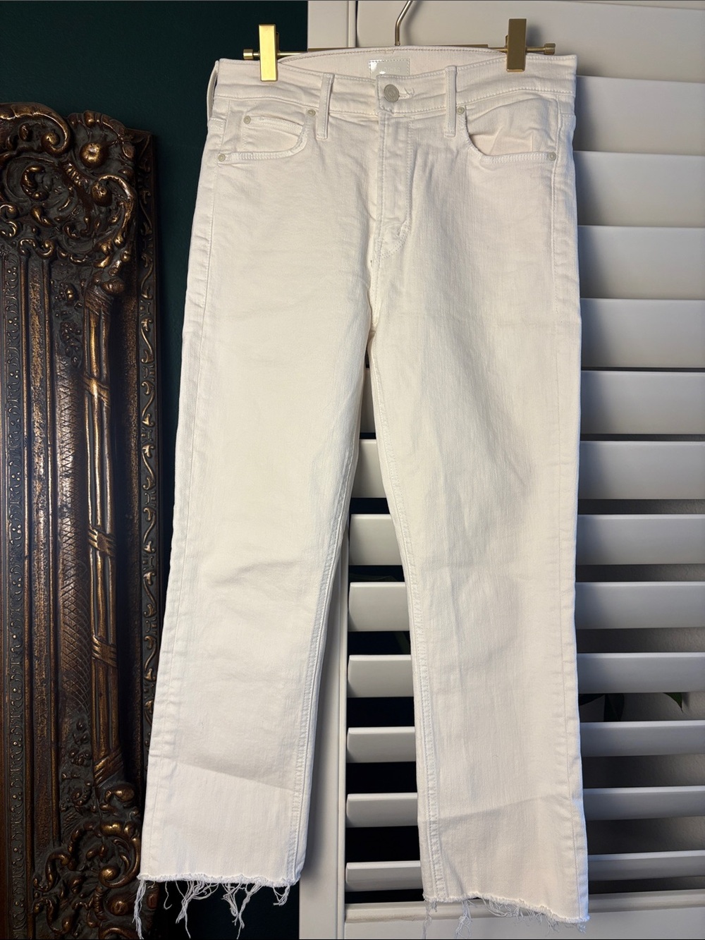 MOTHER Mid-Rise Dazzler Crop Fray Off-White Cream Jeans size 27
